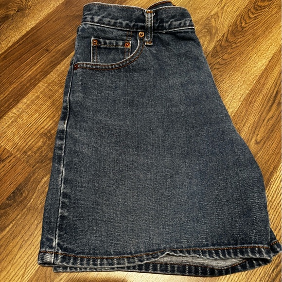 Levi's Women's Blue Jean Shorts size 14 jorts denim school classic basic 550 - Picture 3 of 12